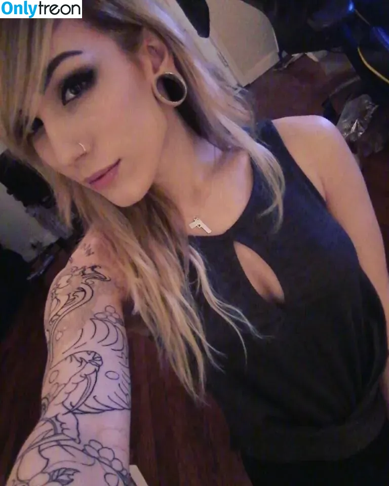 Pterodactylsftw nude photo #0023 (twowheelsandaponytail)