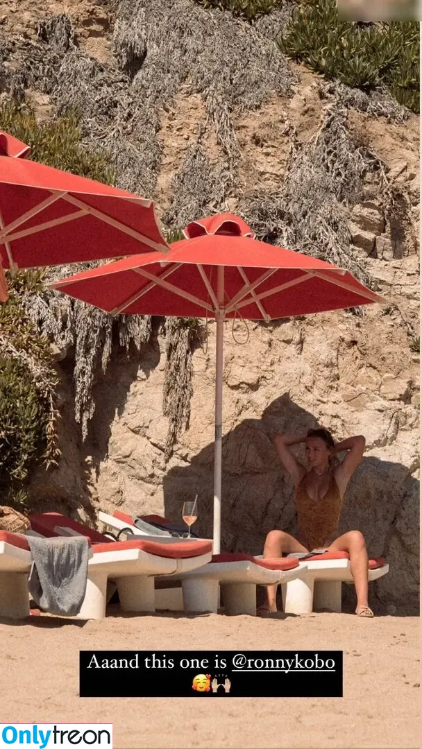 Puck Moonen nude photo #0048 (puckmoonen)