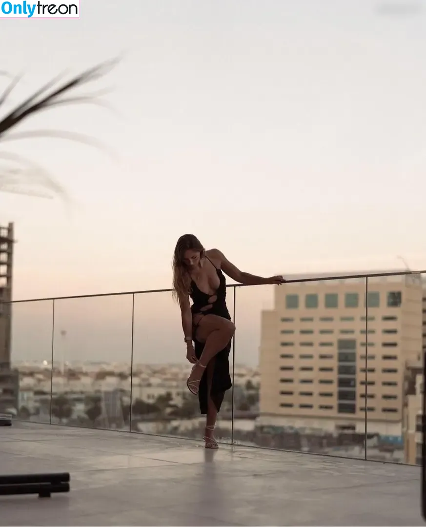 Puck Moonen nude photo #0082 (puckmoonen)