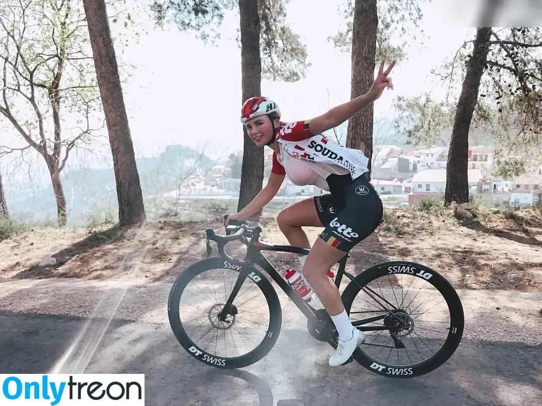 Puck Moonen голая photo #0098 (puckmoonen)