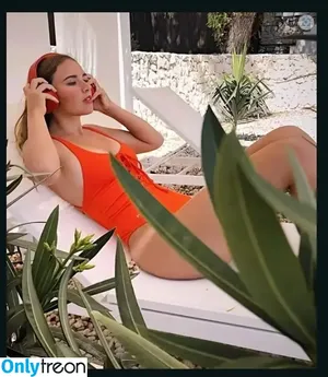 Puckmoonen / Puck Moonen nude photo #0010