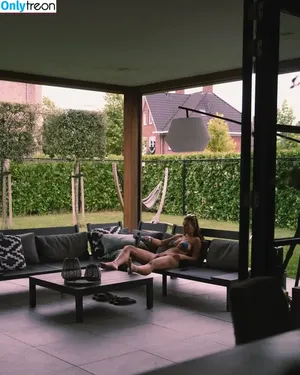 Puckmoonen / Puck Moonen nude photo #0045