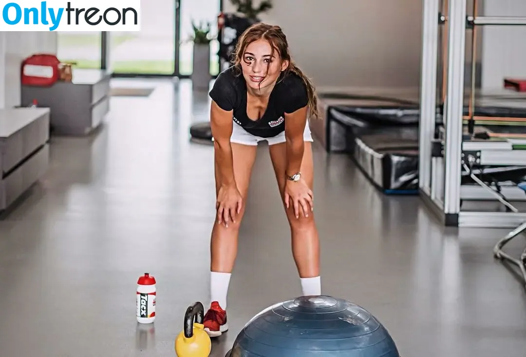 Puckmoonen nude photo #0133 (Puck Moonen)