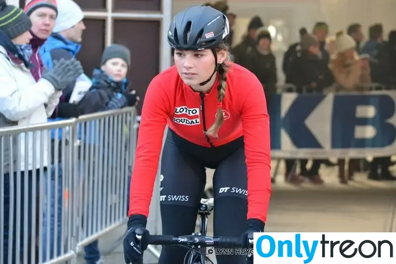 Puckmoonen nude photo #0135 (Puck Moonen)
