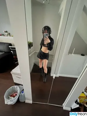  nude photo #0001