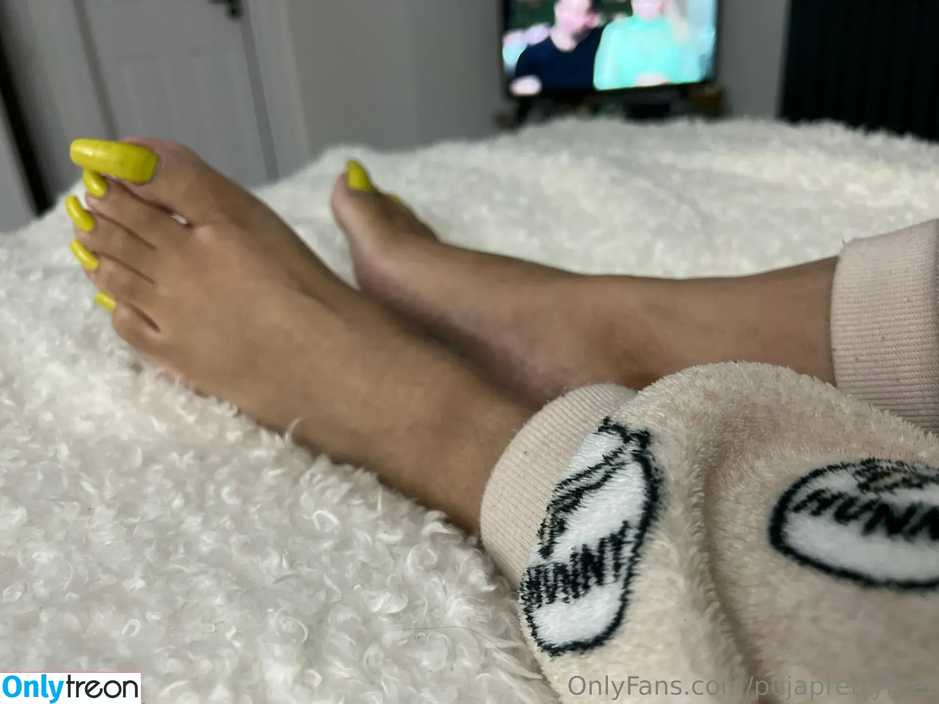 pujaprettyfeet nude photo #0050 (pujaprettyfeet)