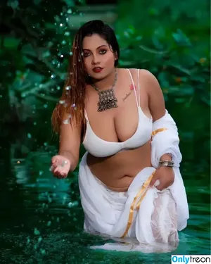 Pujashaw / poojaofficial002 nude photo #0018