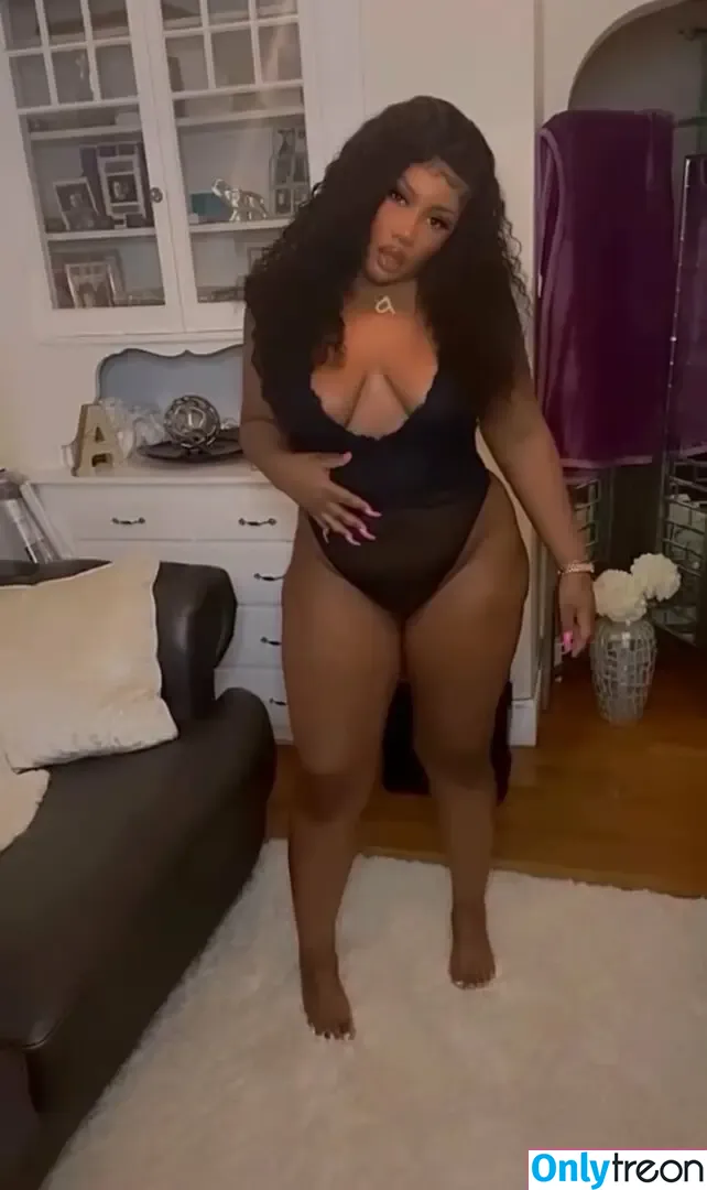 Punkythesinger nude photo #0020 (punkyxshydemon)