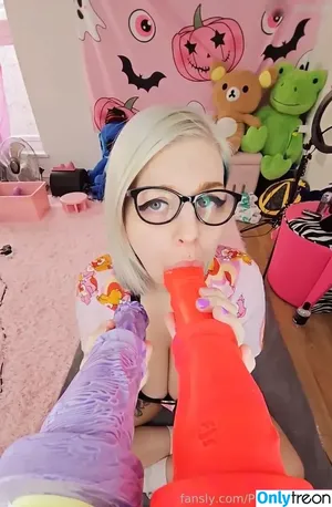  nude photo #0008