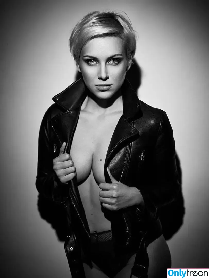 pure_dee nude photo #0013 (deni.blahova)