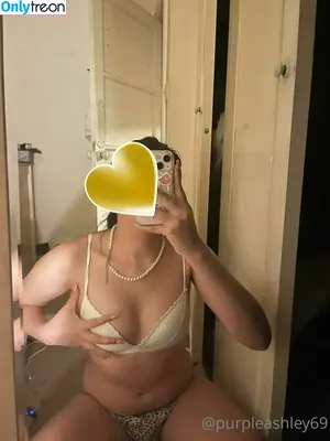 purpleashley69 / purpleeashley nude photo #0025
