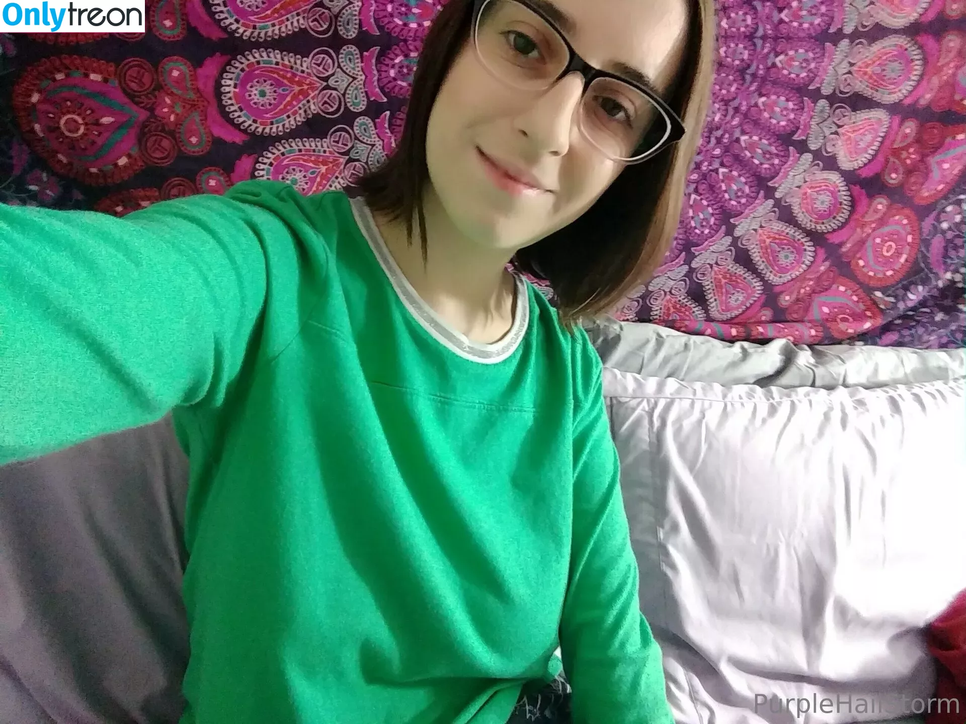 purplehailstorms nude photo #0057 (hail_storm_fishing)