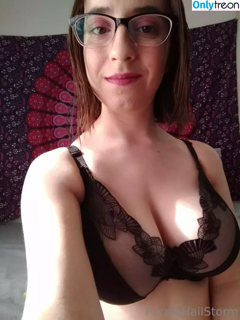 purplehailstorms nude photo #0062 (hail_storm_fishing)
