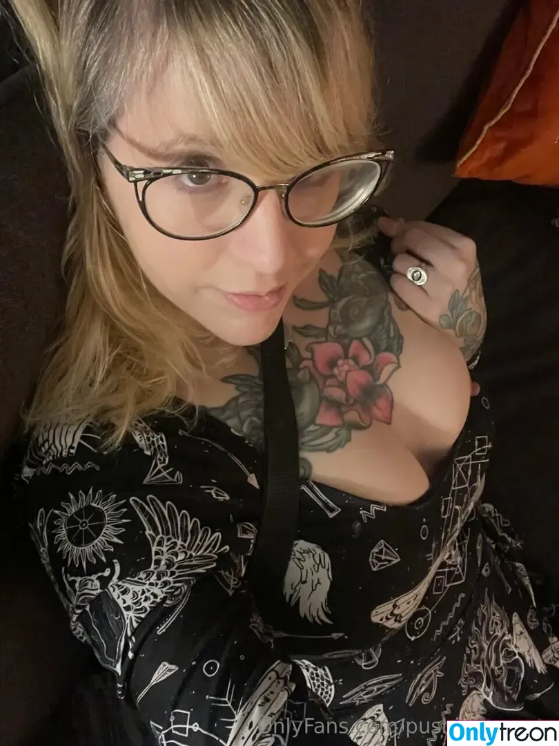 PushingUpRoses nude photo #0713 (roseanders)