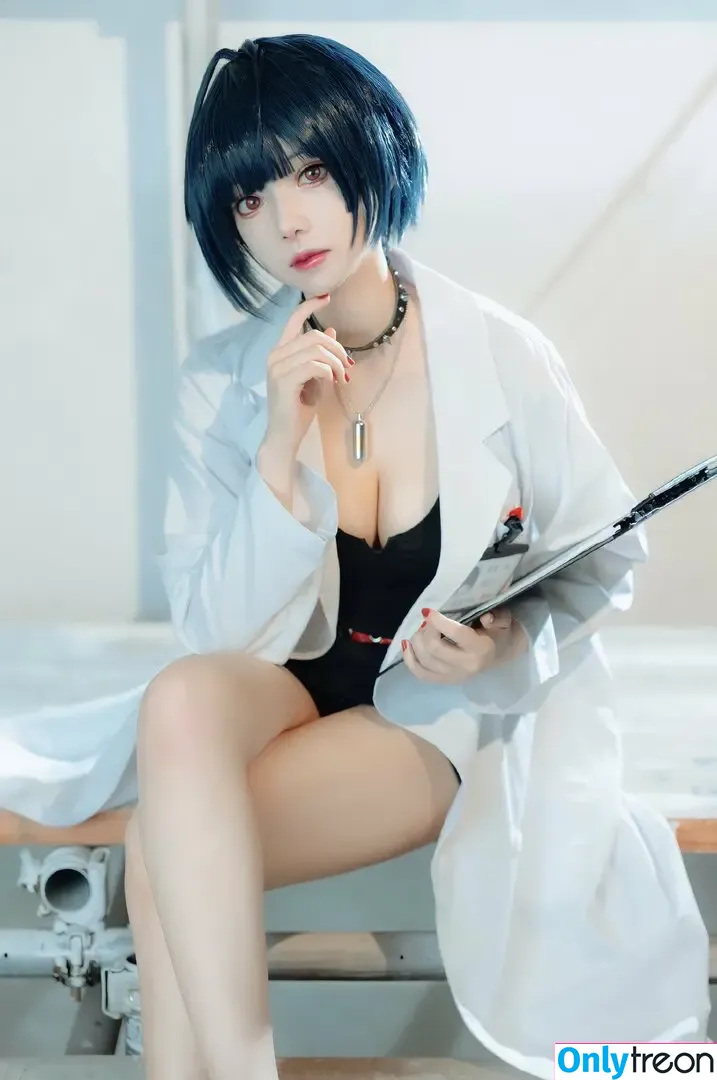 Puutin_cos nude photo #0113 (puputar)