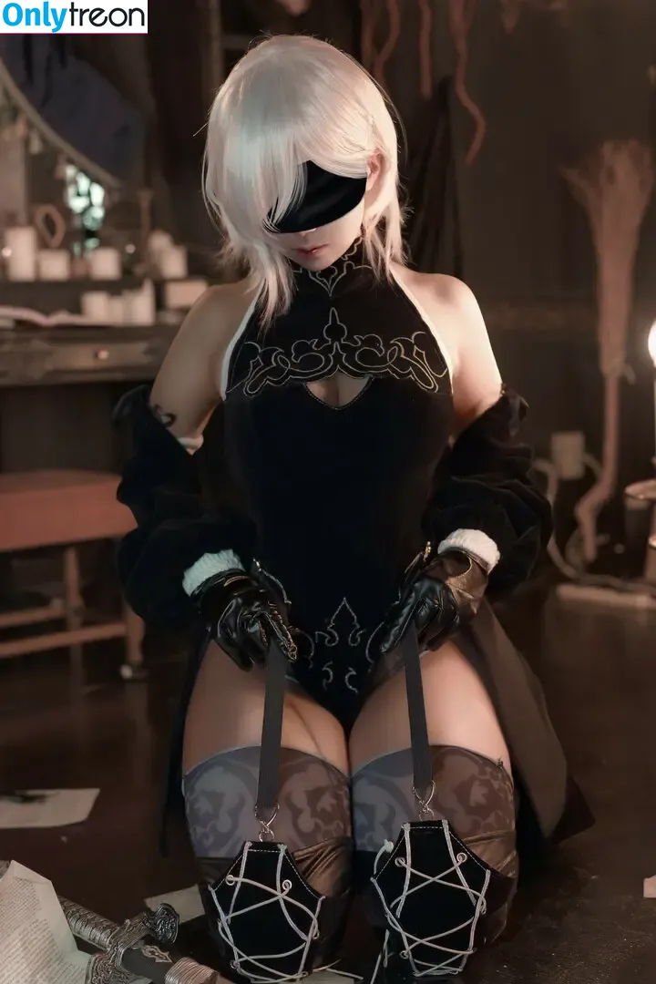 Puutin_cos nude photo #0356 (puputar)