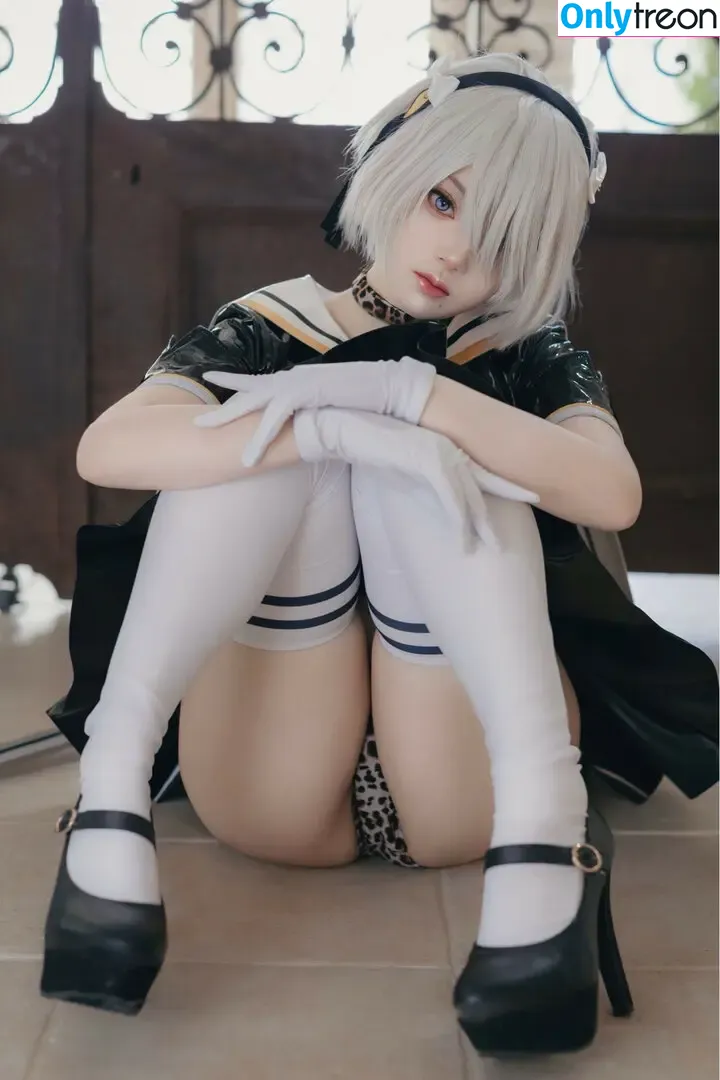 Puutin_cos nude photo #0434 (puputar)