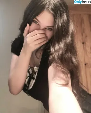 pwurfectt / Pwurfecttsarchive / fionagirlsoho / pwurfect / pwurfectt2 nude photo #0023