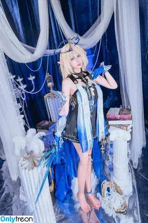 Pyon Lay / pyon.cos / pyoncos / pyonlay nude photo #0215