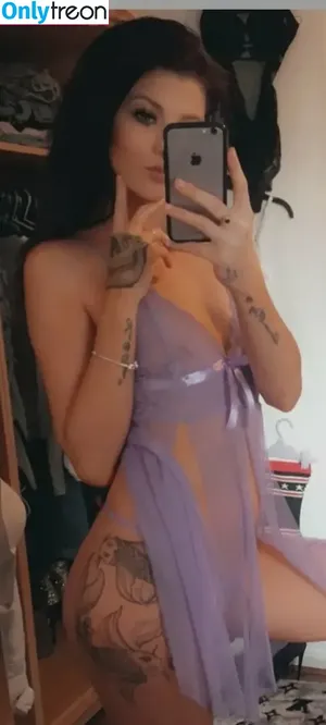  nude photo #0004