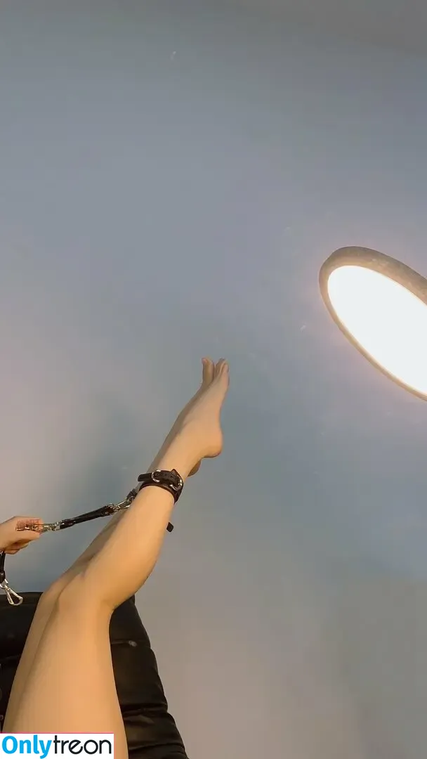QiaoniuTT nude photo #5872 (qiaoniu_tt / 俏妞)