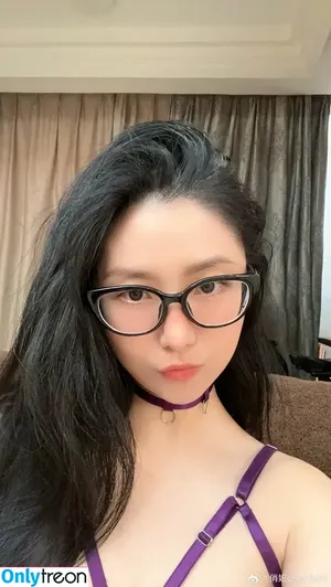 QiaoniuTT / 俏妞 nude photo #6716