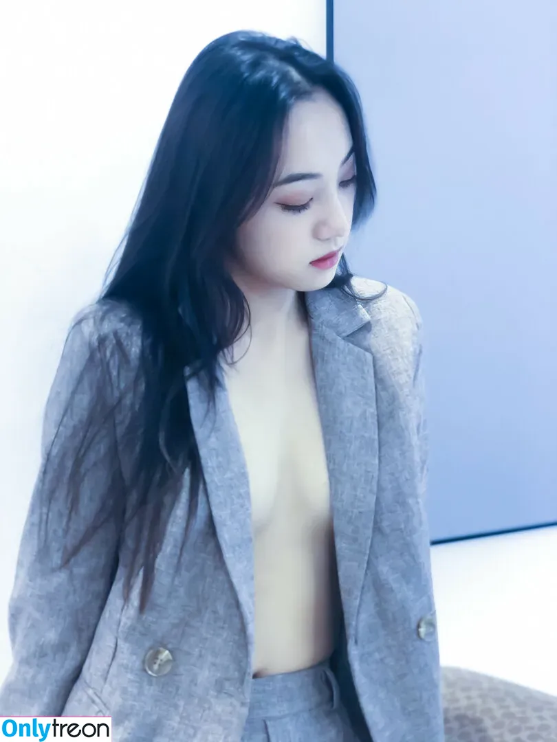 Qinweiyingjie nude photo #0137 (qinweiyingjie_)