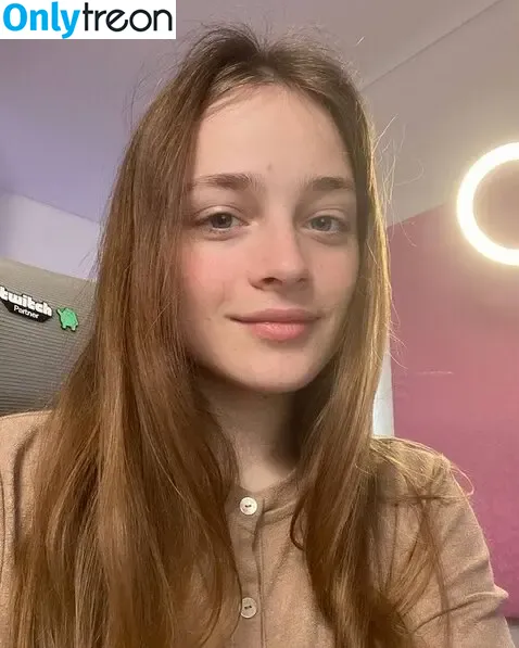 qoqsik nude photo #0001 (qoqsik1)