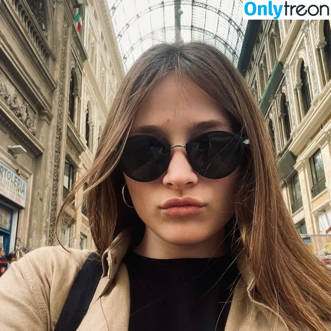 qoqsik голая photo #0015 (qoqsik1)