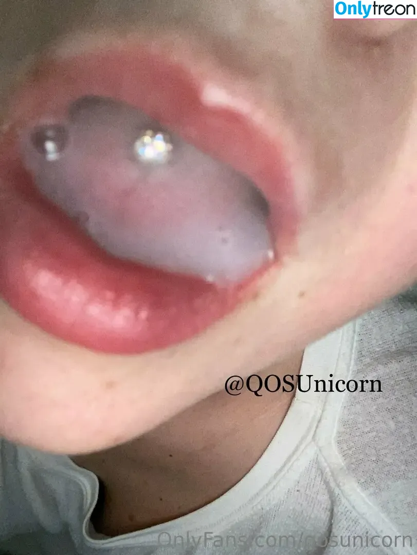 Qosunicorn голая photo #0011 (qoosion)