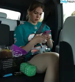 QTCinderella фото голая #0658