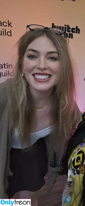 QTCinderella фото голая #0690