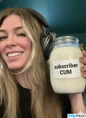 QTCinderella фото голая #0700