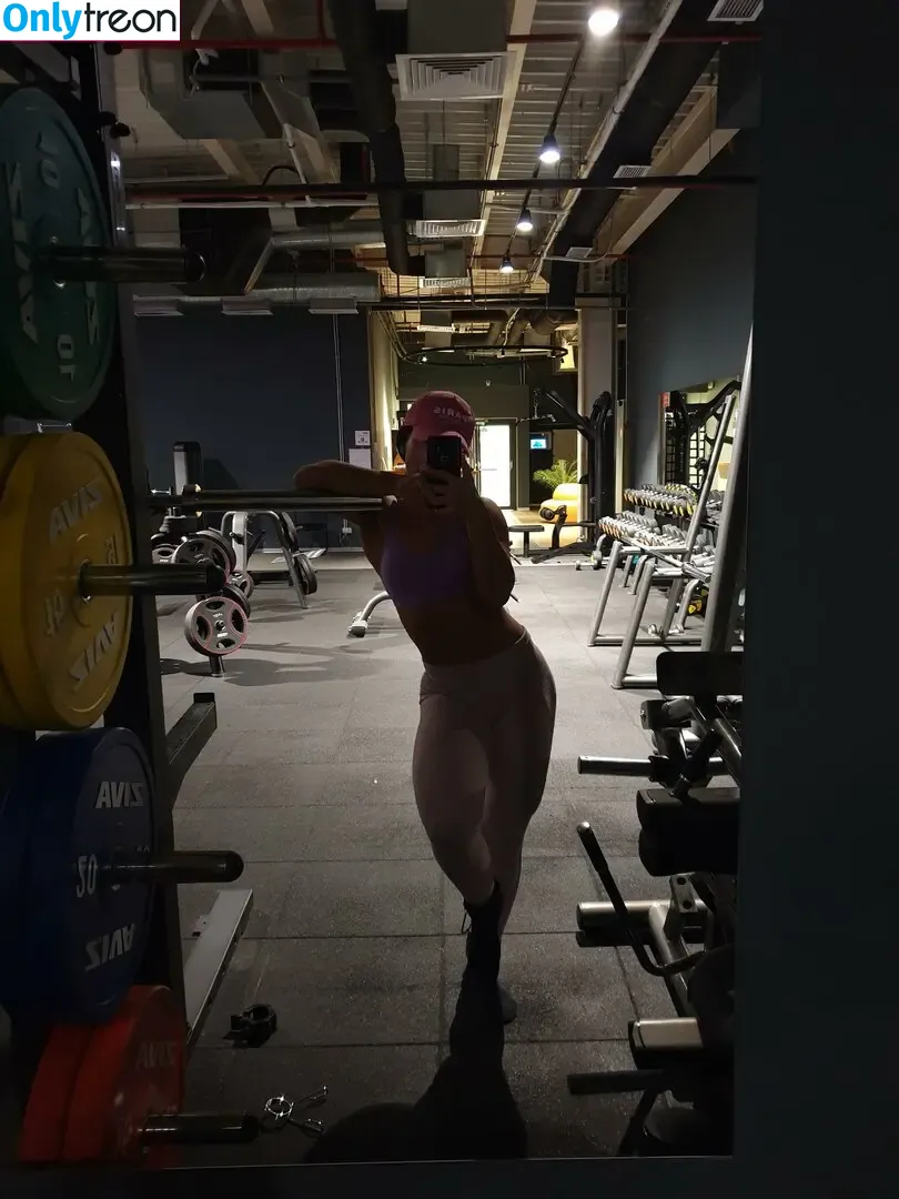 quadsqueeen nude photo #0116 (mad.ri9)