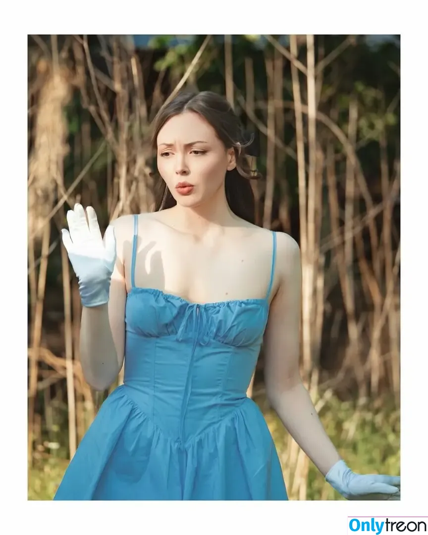 Quantum ASMR nude photo #0108 (QuantumASMR / carolinecmc)