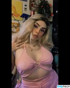 Quartercupflour nude photo #0001