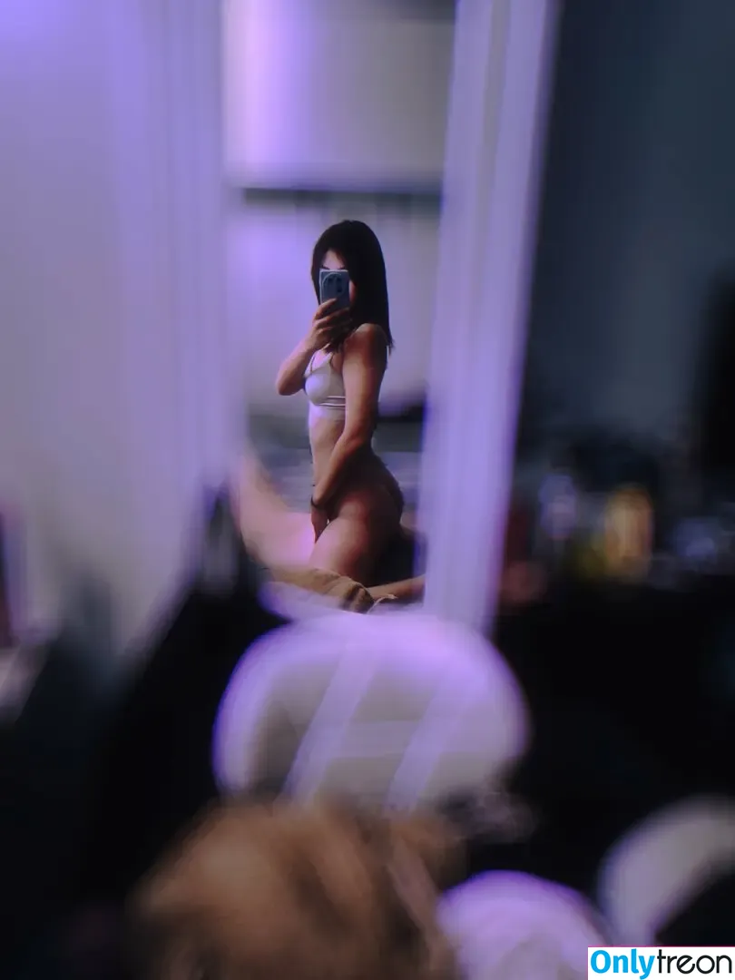 Queen_D nude photo #1046 (queen_d.official / queen_egirl27)