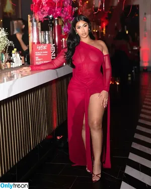 Queen Najia / queennaija nude photo #0003