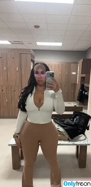 Queen Najia / queennaija nude photo #0149