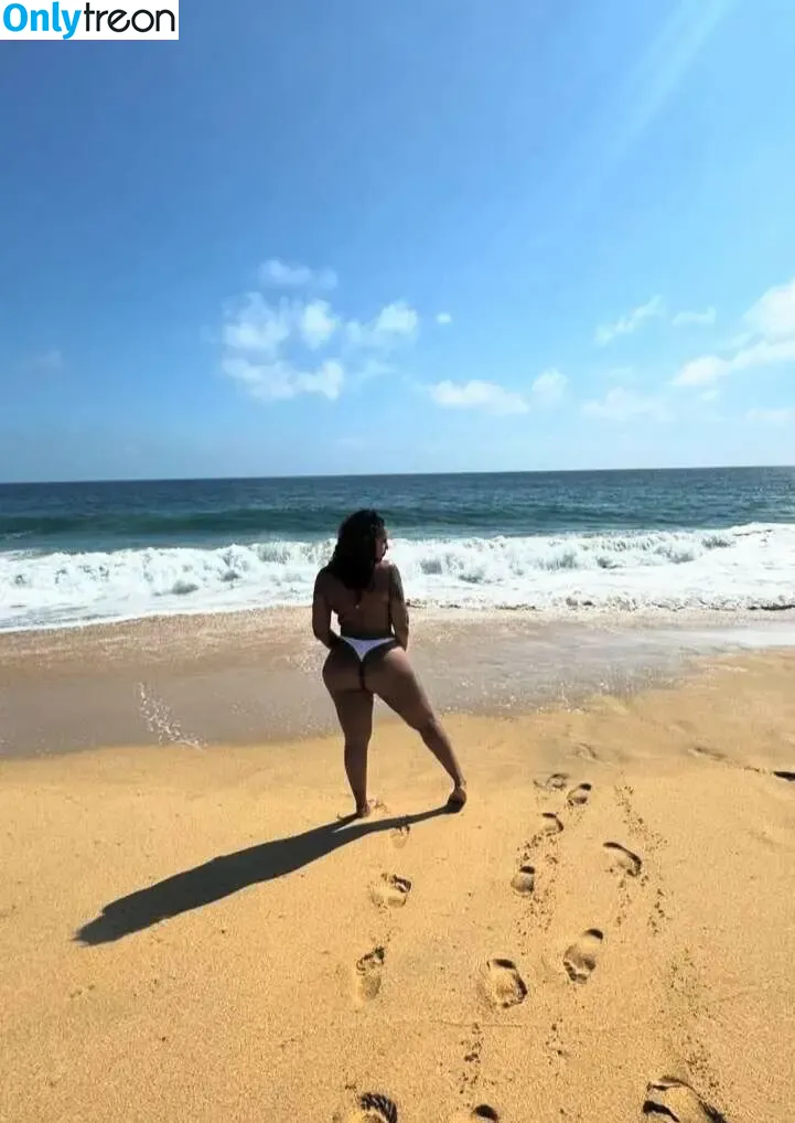 Queen Najia nude photo #0029 (queennaija)