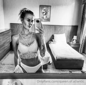 queen.of.atlantic / queen_atlantic nude photo #0016