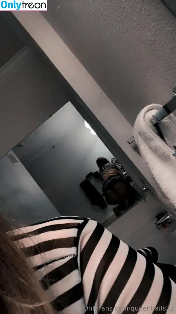 queenhails22 nude photo #0049 (queenhailey26)