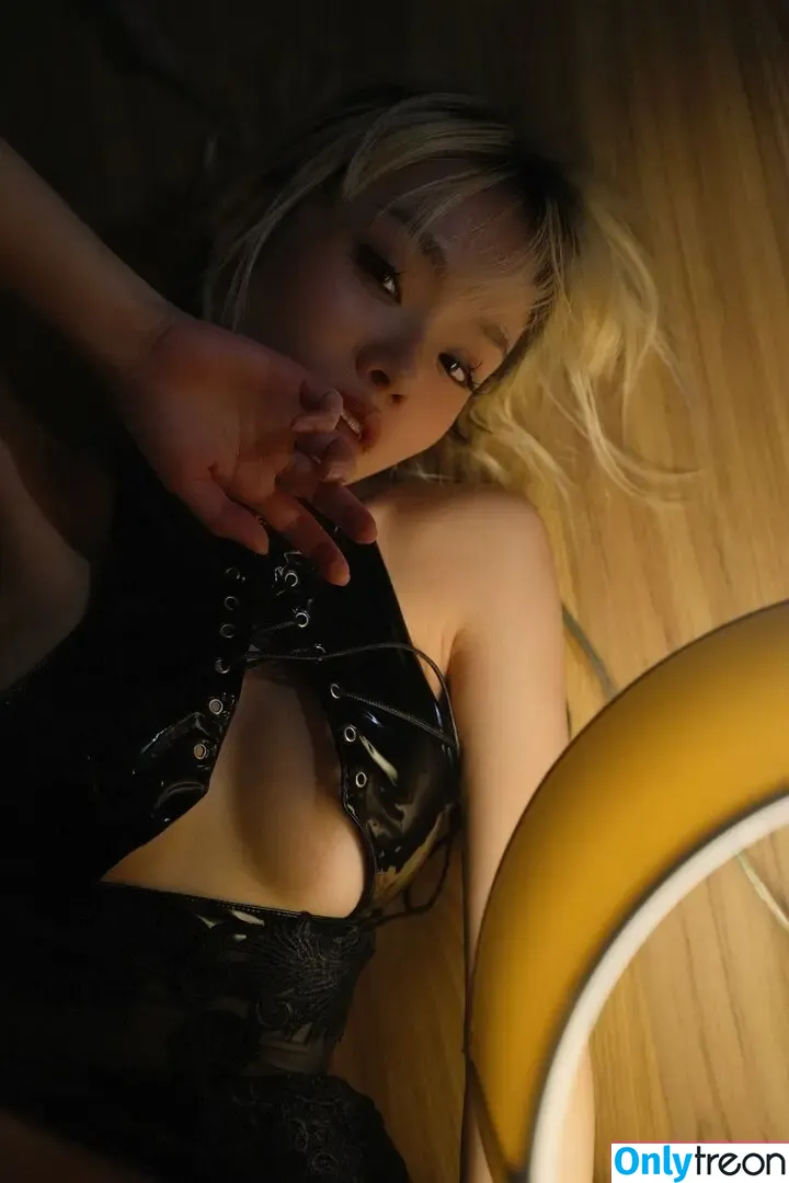 Queenie Lam голая photo #0176 (qq_lam_)
