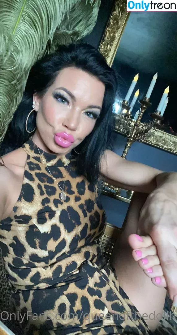 queenofthedollhouse nude photo #0049 (queenofthedollhouse)