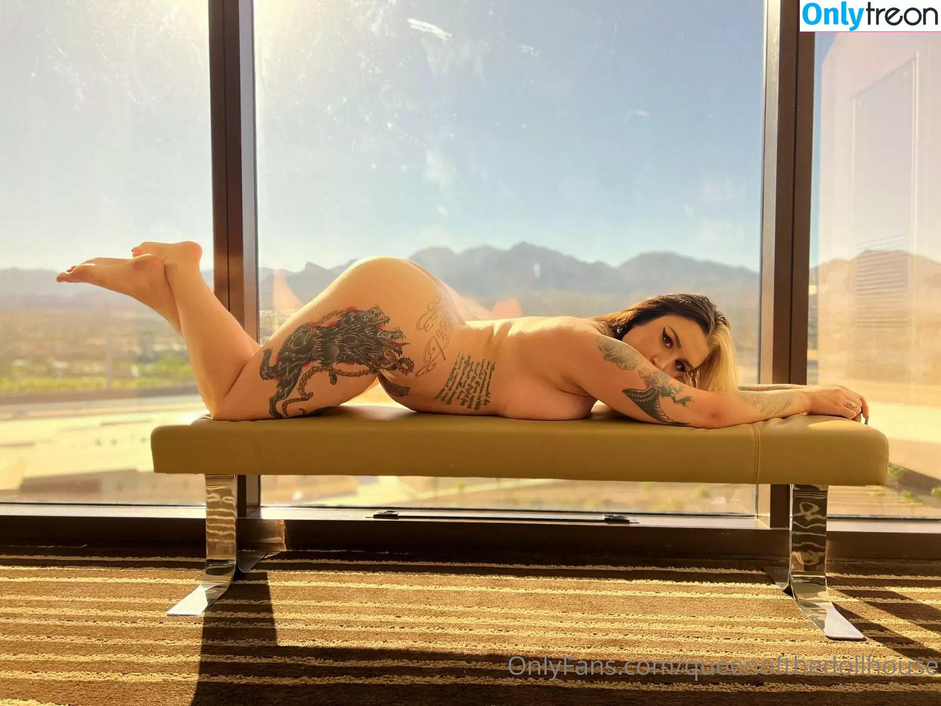 queenofthedollhouse nude photo #0063 (queenofthedollhouse)