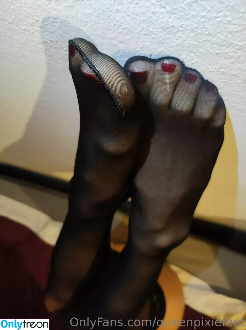 queenpixiefeet nude photo #0034 (queenpee)