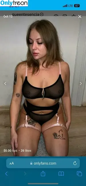 Queentesencja / _qqueentesencjaa_ / thebestqueen nude photo #0022