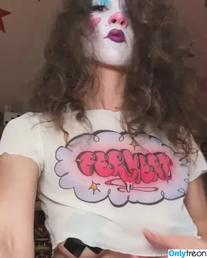 queerclownzfree / queer.clownz nude photo #0017