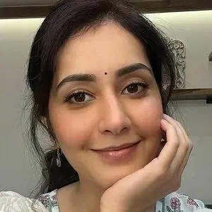 Raashii Khanna / raashiikhanna фото голая #0004