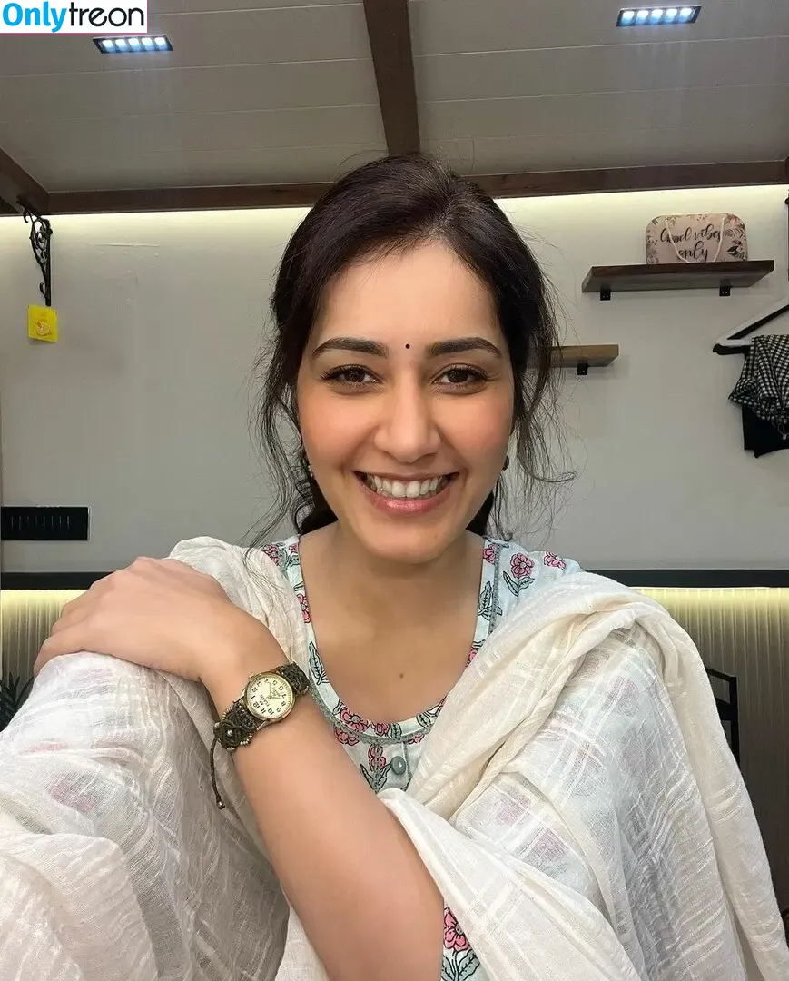 Raashii Khanna голая photo #0003 (raashiikhanna)